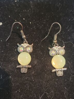 Vintage-Inspired Owl Drop Earrings with Pale Yellow Gemstones